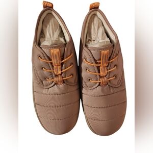 Woman's Skechers BOBS Drift - Estatic sneakers, fleece interior lining NWT
